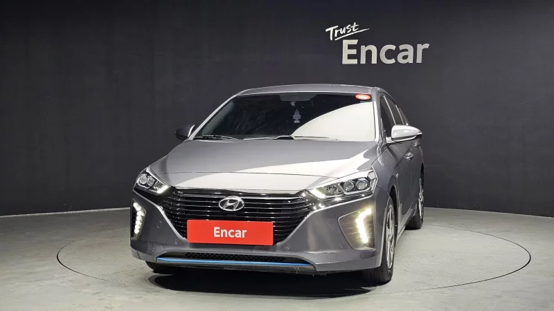Hyundai Ioniq
