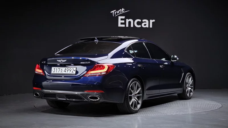 Genesis G70