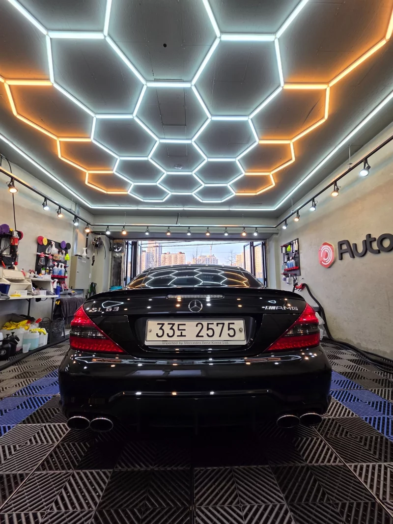 Mercedes-Benz SL-Class