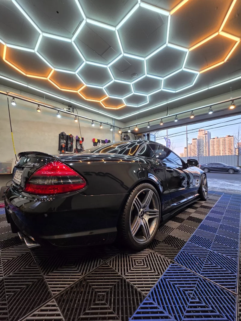 Mercedes-Benz SL-Class