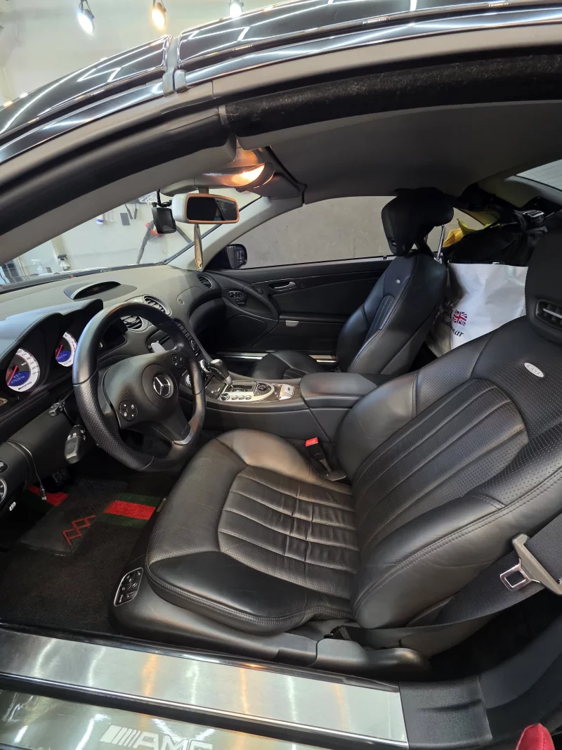 Mercedes-Benz SL-Class