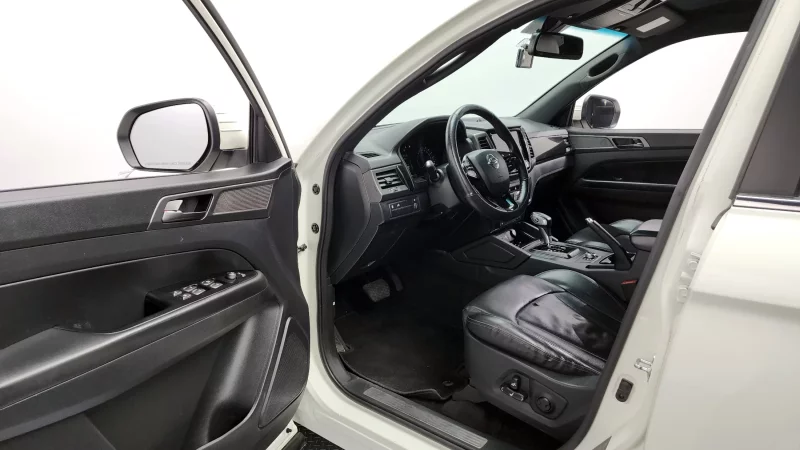 SsangYong Rexton Sports