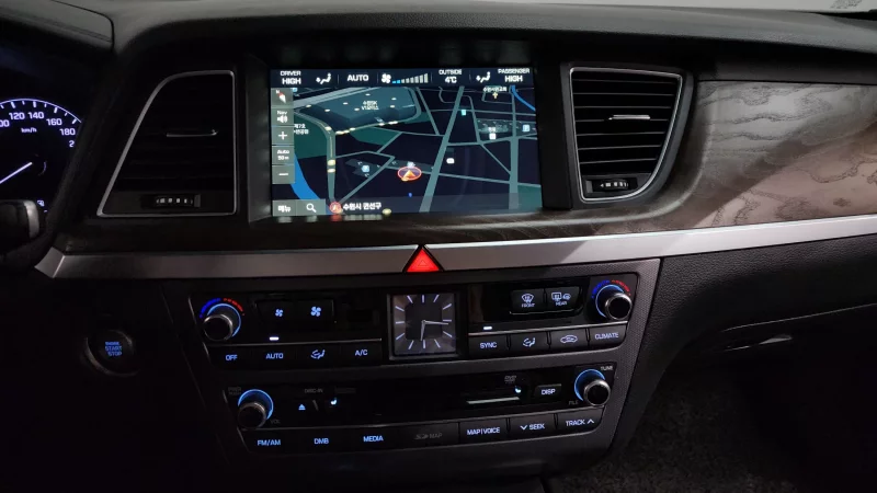 Hyundai Genesis
