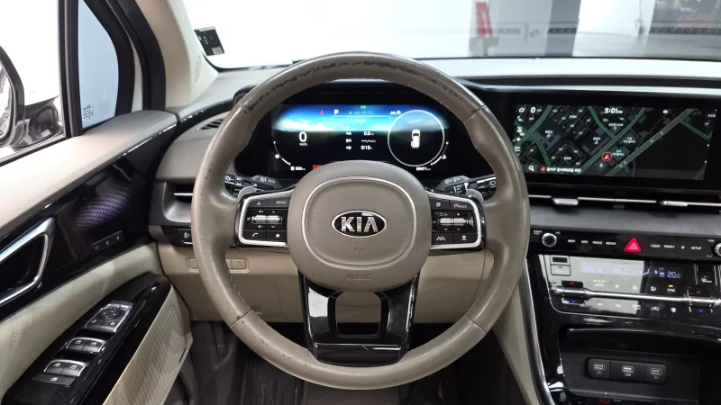 Kia Carnival