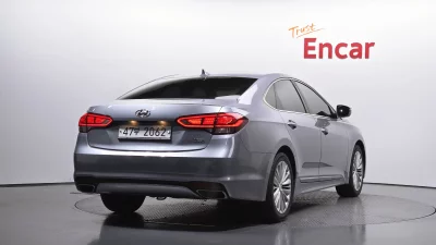 Hyundai Aslan