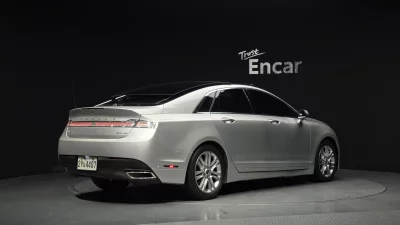 Lincoln MKZ