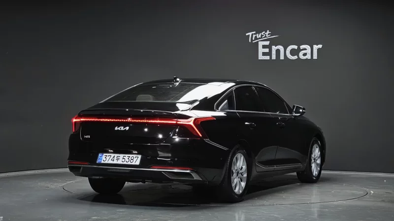 Kia K8