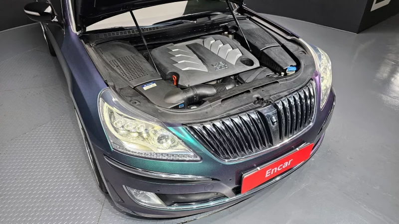 Hyundai Equus
