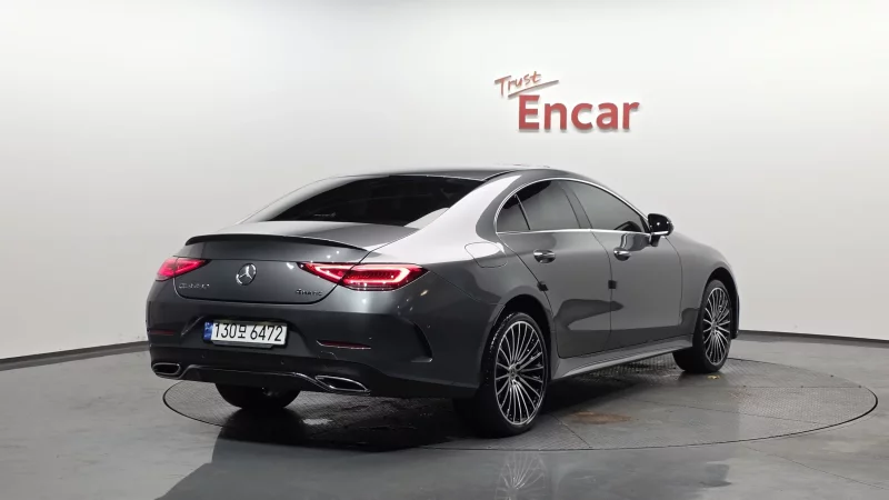 Mercedes-Benz CLS-Class