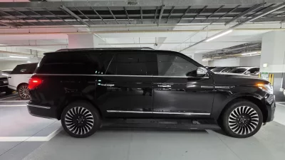 Lincoln NAVIGATOR
