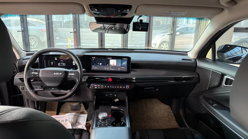 Kia K8