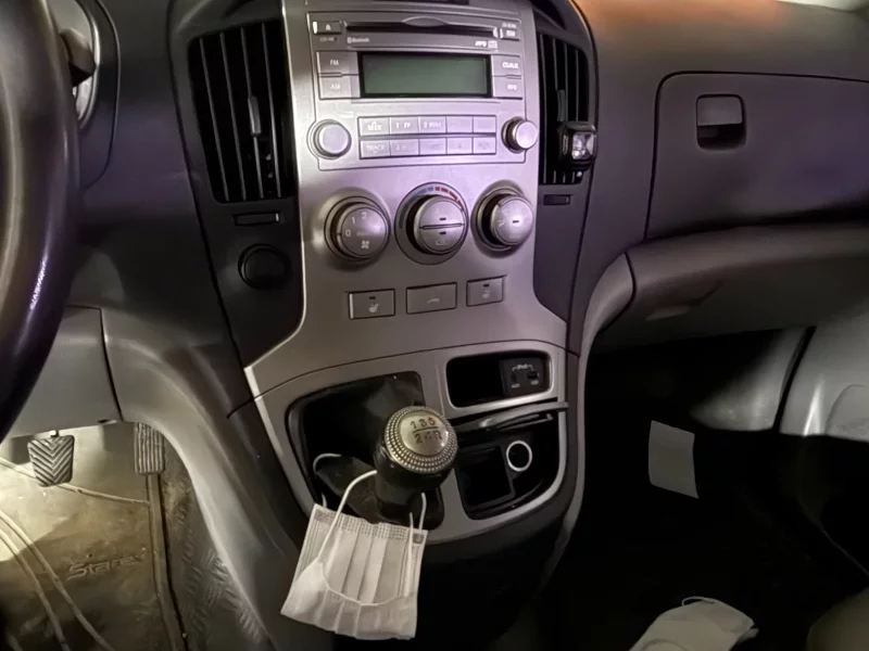 Hyundai Starex
