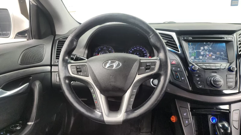Hyundai I40