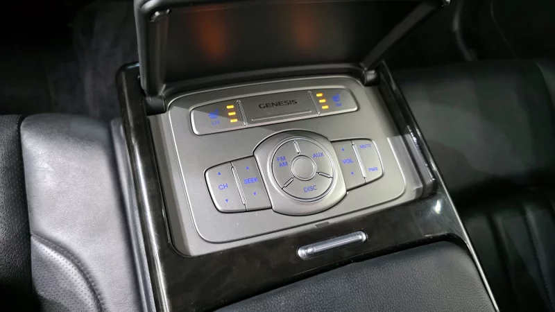 Hyundai Genesis