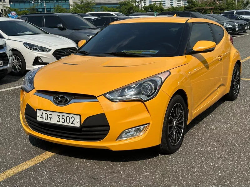 Hyundai Veloster