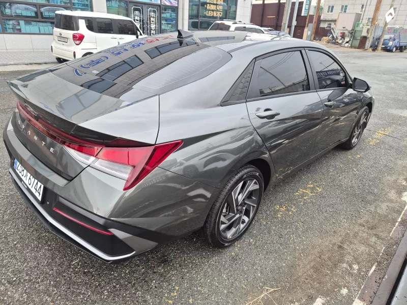 Hyundai AVANTE