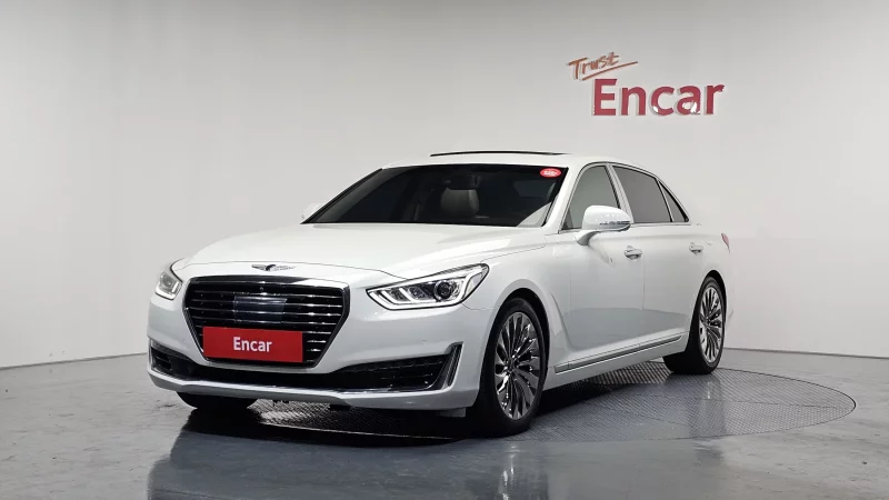 Genesis EQ900
