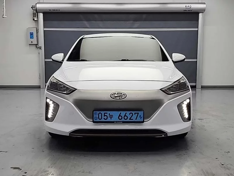 Hyundai Ioniq