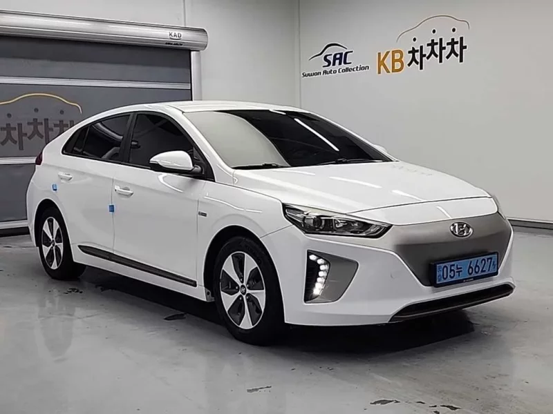 Hyundai Ioniq