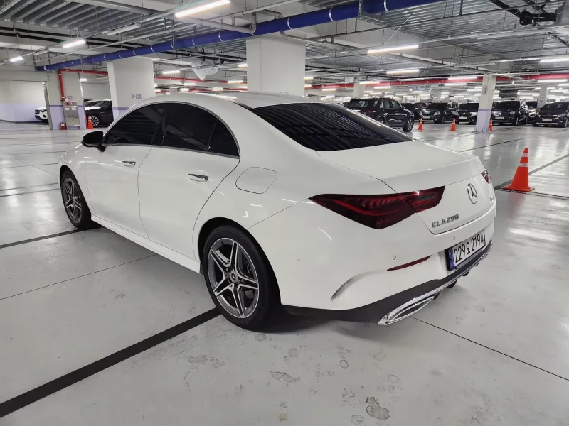Mercedes-Benz CLA-Class