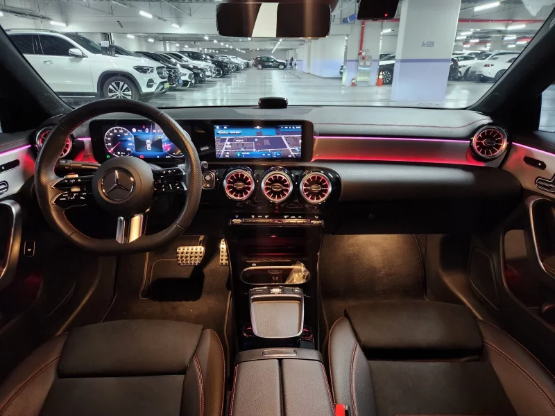Mercedes-Benz CLA-Class