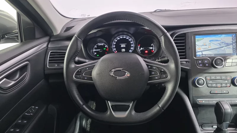 Renault Samsung SM6