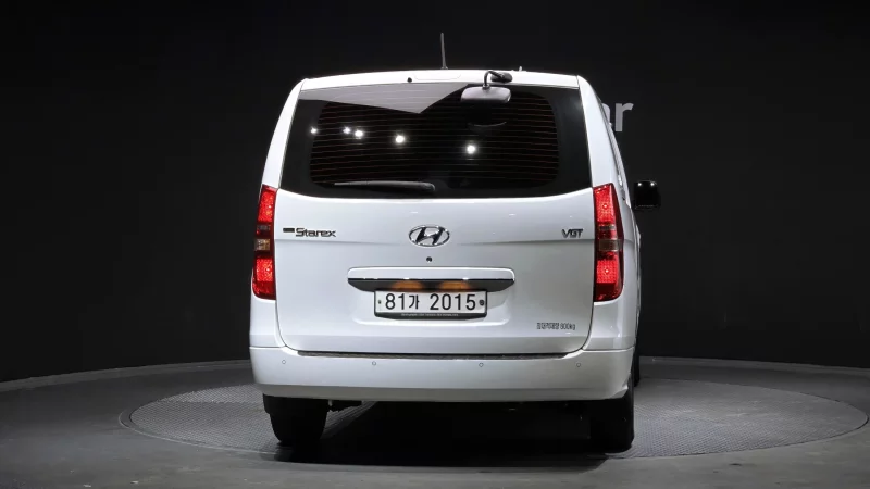 Hyundai Grand Starex