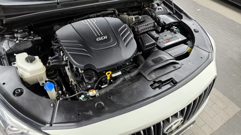 Hyundai Aslan