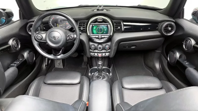 MINI Cooper Convertible