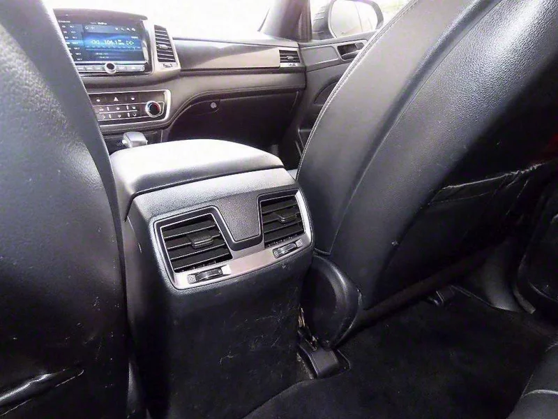 SsangYong Rexton Sports Khan