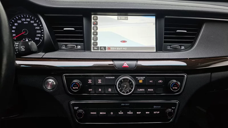 Kia K7