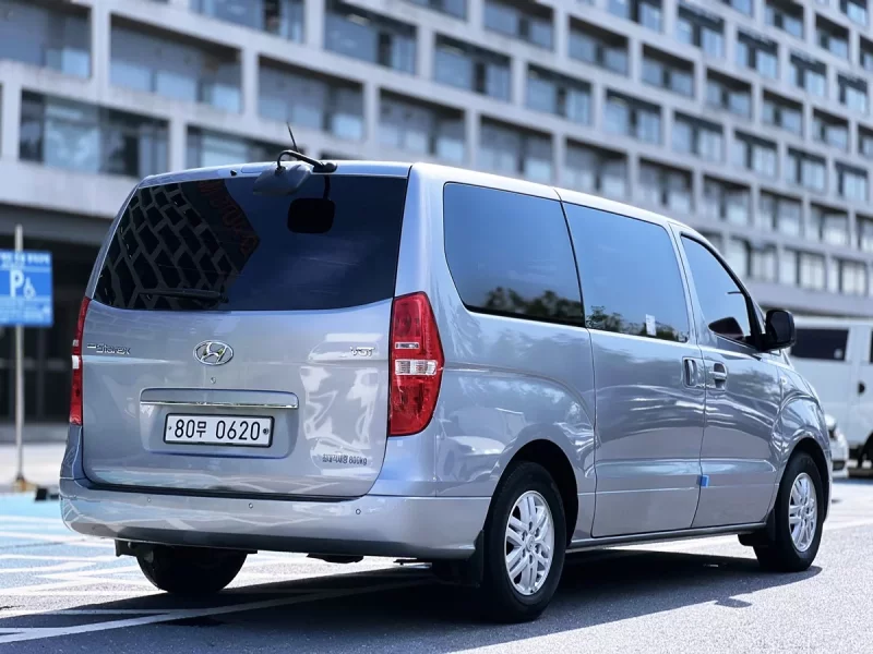 Hyundai Grand Starex