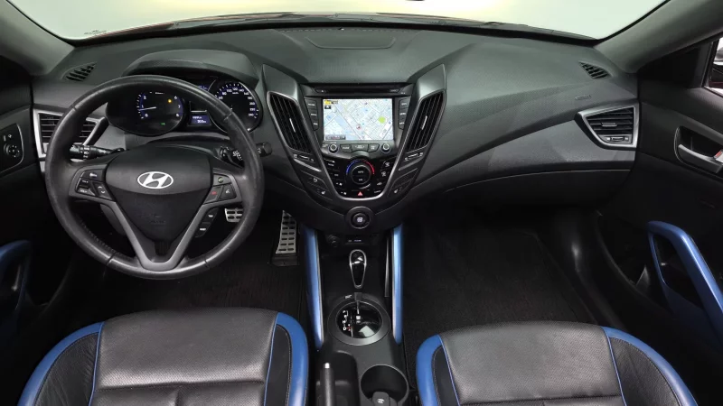 Hyundai Veloster