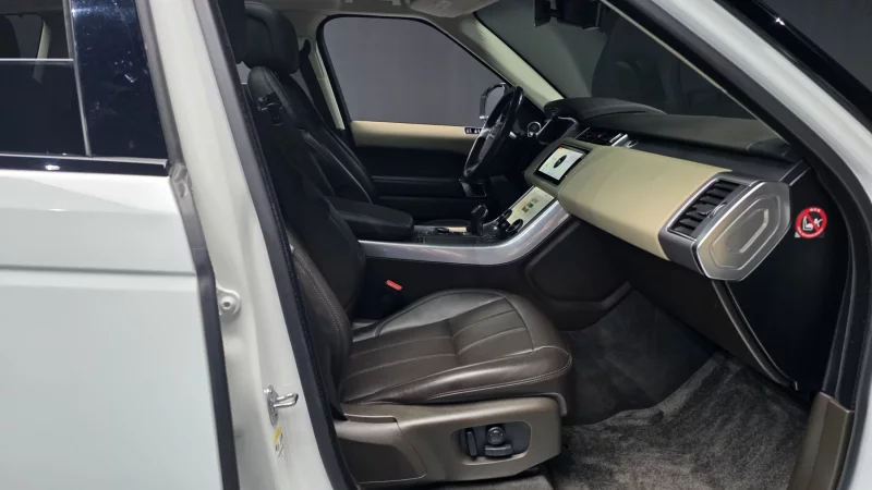 Land Rover RANGE ROVER SPORT
