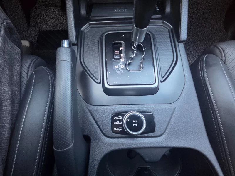 SsangYong Rexton Sports Khan