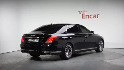 Genesis EQ900