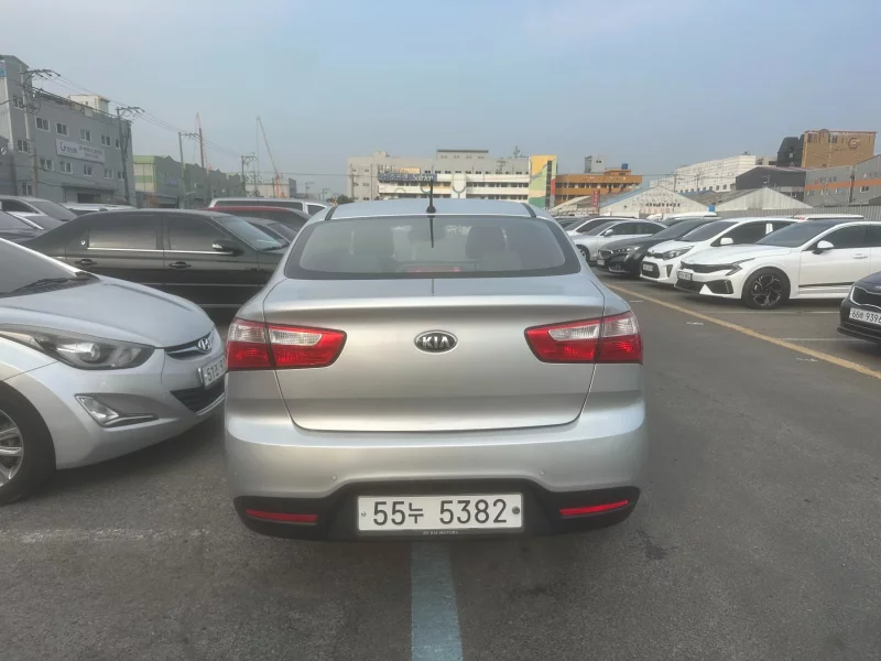 Kia pride