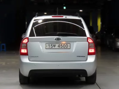 Kia Carens