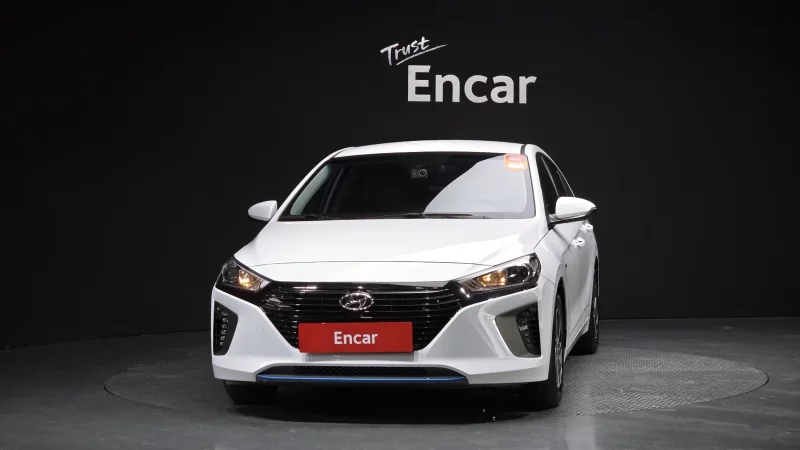 Hyundai Ioniq