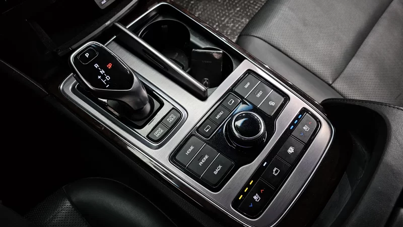 Hyundai Equus
