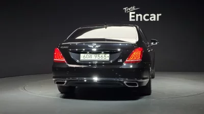 Genesis EQ900