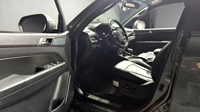 SsangYong Rexton Sports Khan