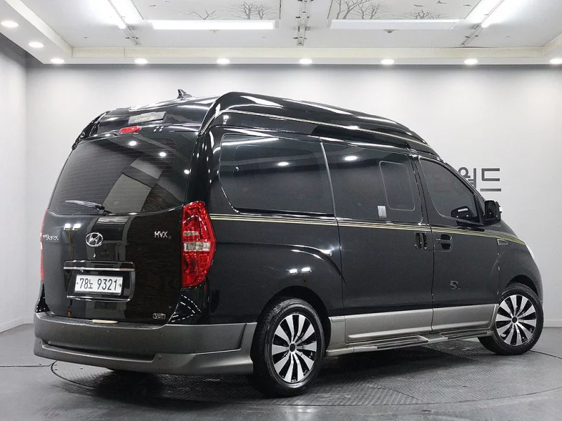 Hyundai Grand Starex