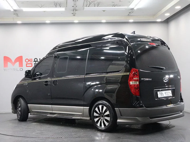 Hyundai Grand Starex