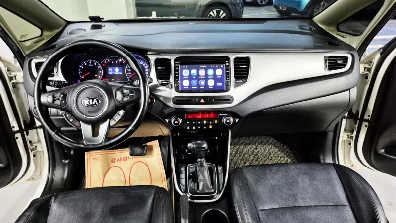 Kia Carens