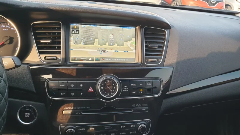 Kia K7