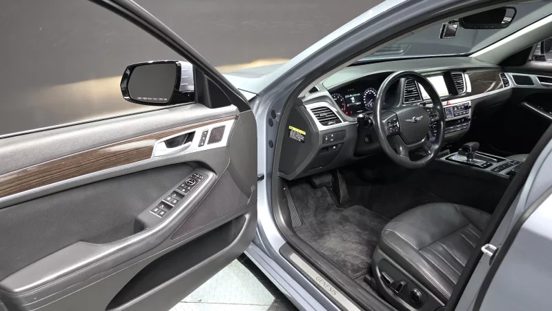 Genesis G80