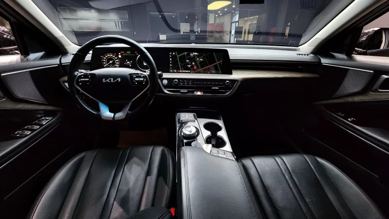 Kia K8