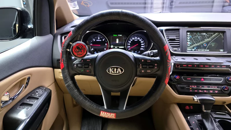 Kia Carnival