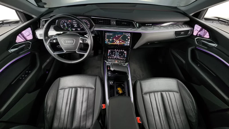 Audi e-tron